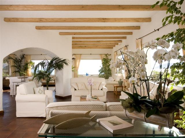 COLONNA_CAPO_TESTA_lobby.jpg
