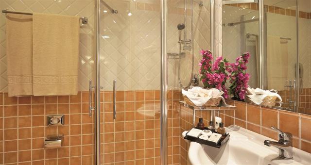 GRAND_HOTEL_CAPO_TESTA_Bagno_CT.jpg
