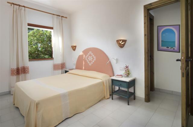 HOTEL I GINEPRI_FAMILY SUITE.jpg