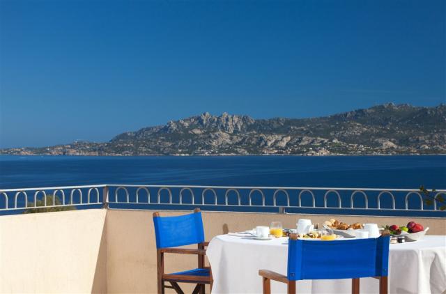 19_Mirto_veranda_alta_senza_modellaRGB.jpg