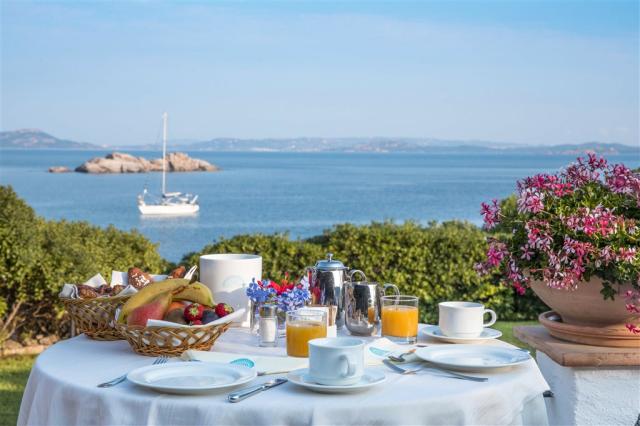 Bisaccia restaurant breakfast.jpg