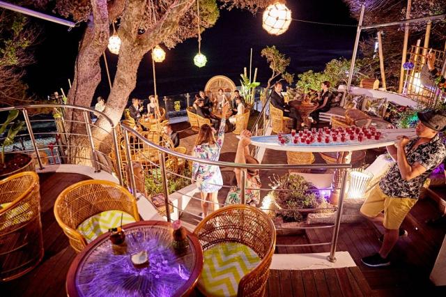B5 Restaurace -bar Mahiki1.jfif