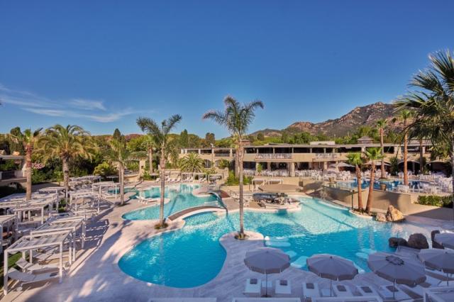 Pool oasis11.jfif