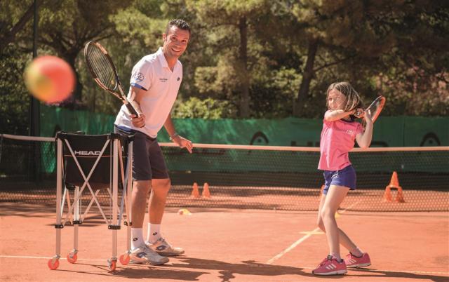 tennis academy_ junior1.jpg