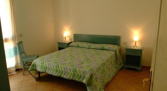 SOLE RESIDENCE loz.jpg