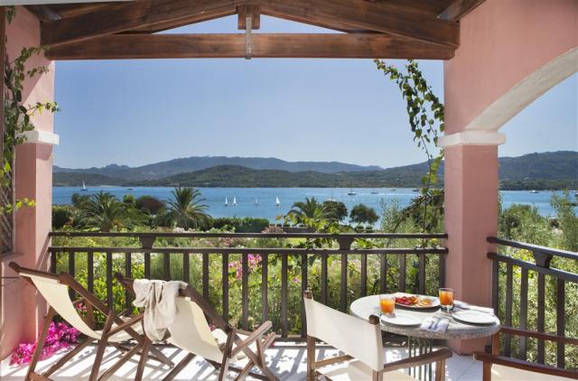 6_Falco_standard_il_borgo_vm_verandaRGB.jpg