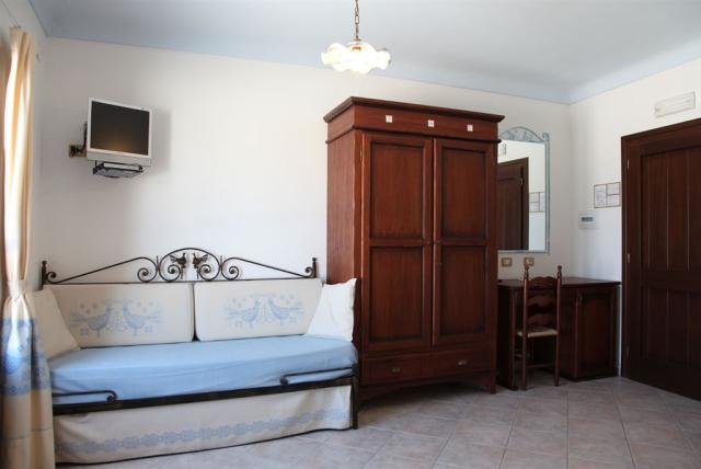 hotel-calagonone-nuraghe-arvu-gallery18.jpg