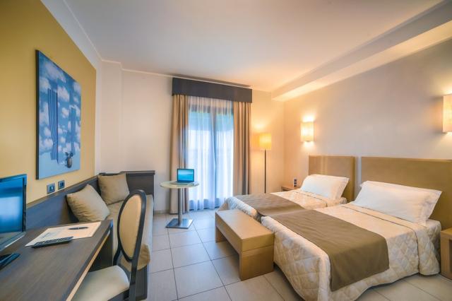 classic_twin_lu_hotel_carbonia.jpg