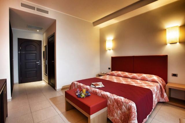 classic_double_lu_hotel.jpg