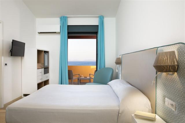 Deluxe Sea View (2)1.JPG