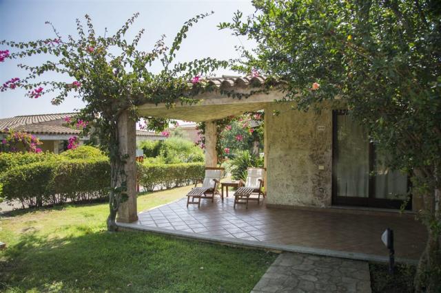 sant_elmo_beach_hotel_cottage_esterno_outdoor.jpg