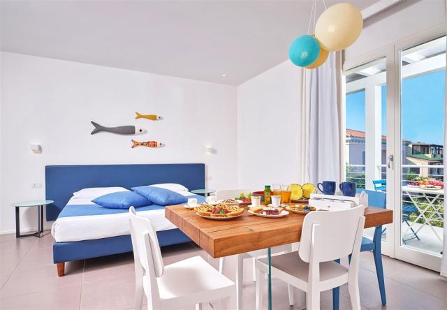 gruppo-felix-hotels-residence-porto-san-paolo-camera-deluxe-1-1