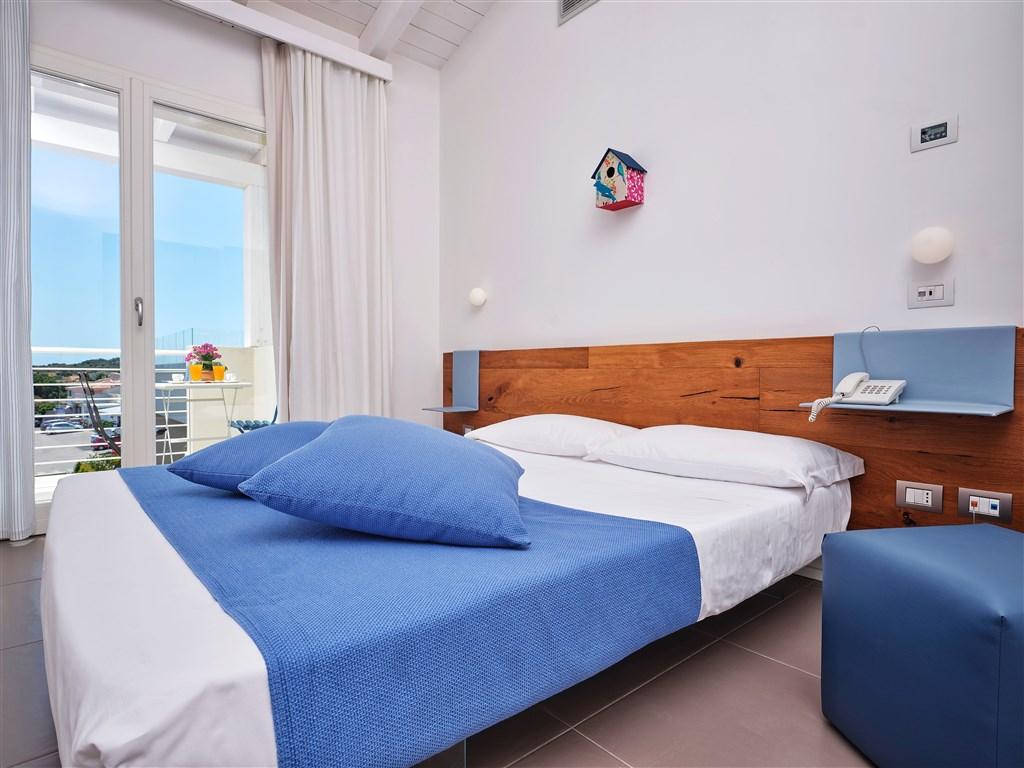 Felix Hotels_Porto San Paolo_Camera Suite Apartment (3).jpg