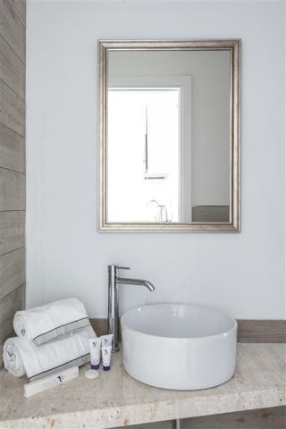 CAPOFALCONE Bathroom 2.jpg