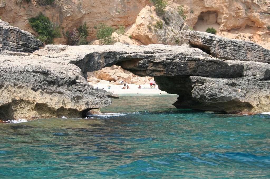 hotel-i-ginepri-cala-gonone-sardegna-cala-goloritze-1024x680.jp