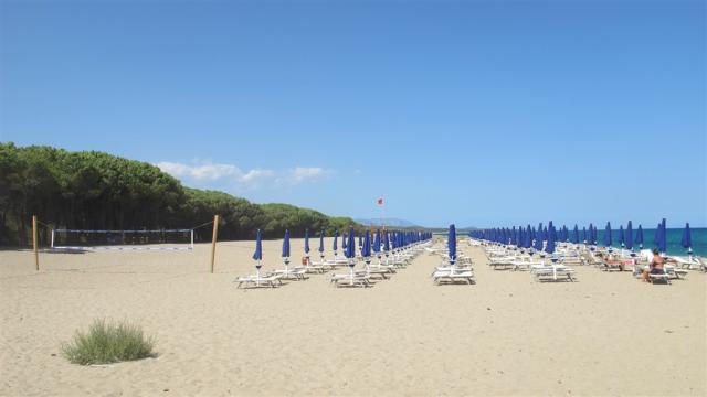 CALA LUAS RESORT - pláž Ogliastra2.jpg