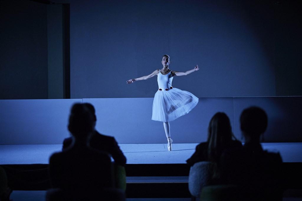 Ballerina Teatro photoshoot Tyson Doglio.jpg