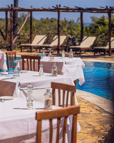 Ristorante piscina.jpg