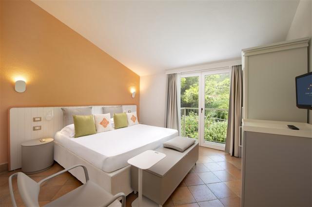 Chia Laguna_Hotel Village_Classic No Balcony1_Double Room.jpg