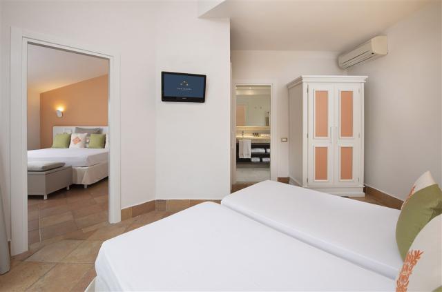 Chia Laguna_Hotel Village_Classic Family3.jpg