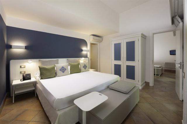 Chia Laguna_Hotel Village_Garden Double Room_Connecting.jpg