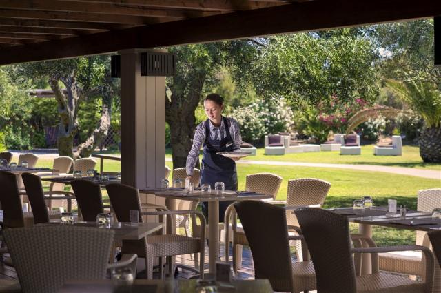 CHIA_LAGUNA_LE DUNE RESTAURANT 2.jpg