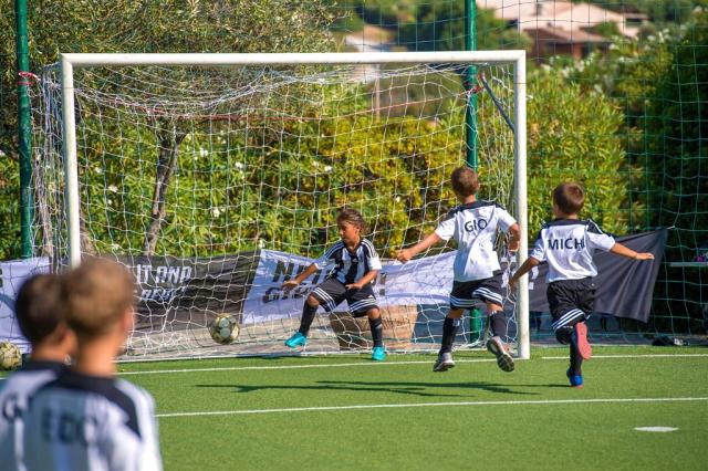 CHIA_LAGUNA_RESORT_FOTBAL.jpeg