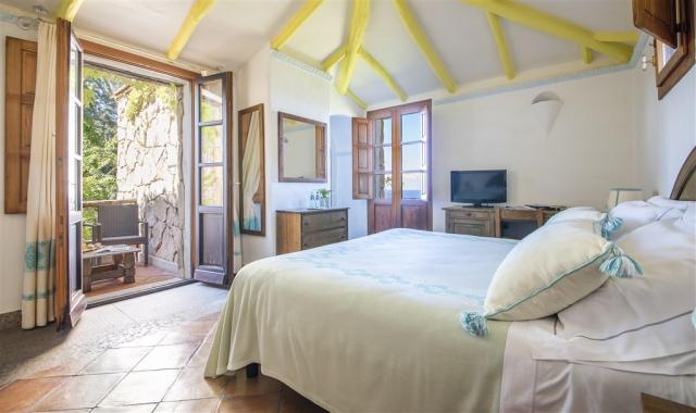 Sigillum-Monte-Turri-rooms-junior-suite-7.jpg