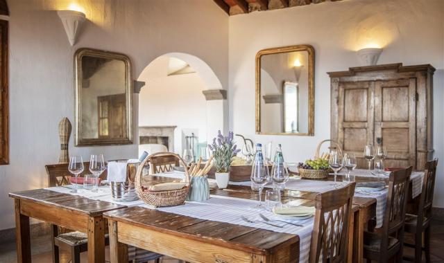 Sigillum-Monte-Turri-Dining-Room-5.jpg