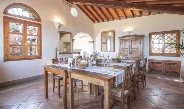 Sigillum-Monte-Turri-Dining-Room-2.jpg