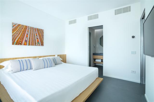 Felix Hotels_Felix Olbia_Spa Suite (7).jpg