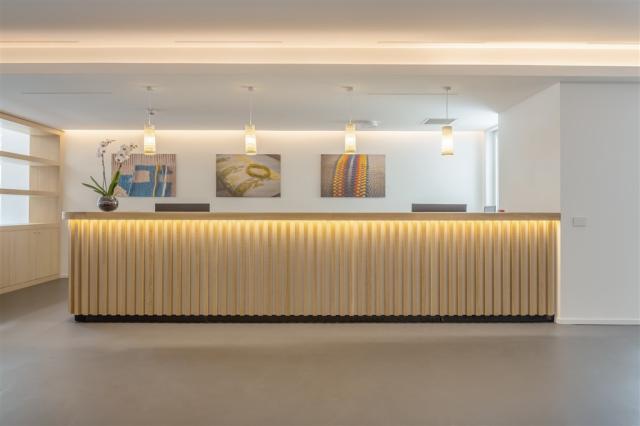 Felix-Holtels-Olbia_hall-01.jpg