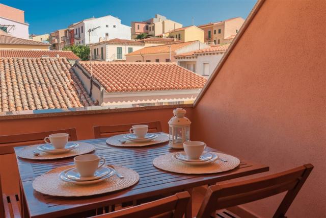 Bilo 4 Terrace.jpg