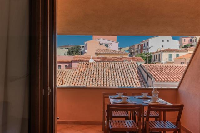Bilo 4 Terrace 2.jpg
