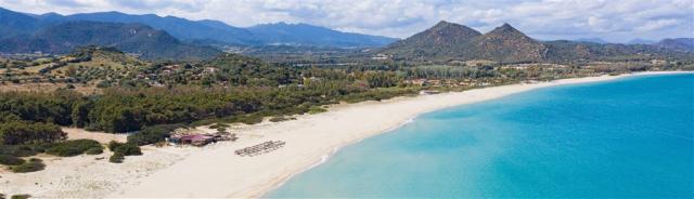 cala sinzias beach 22.jpeg