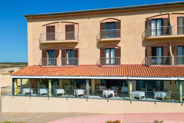 10-Felix-Hotels-La-Baja-Il-Ristorante-facciata.jpg