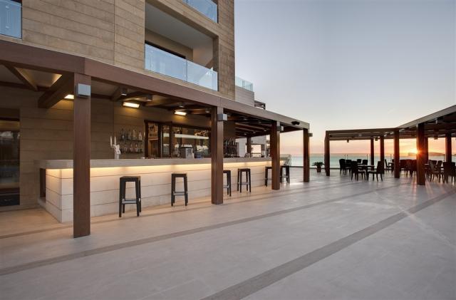Terrazza bar 01.jpg