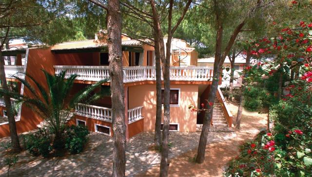 VILLA SA PRAMA 01.jpg