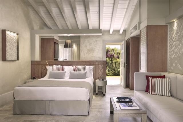 SARDH_Laguna Junior Suite 1.jpg