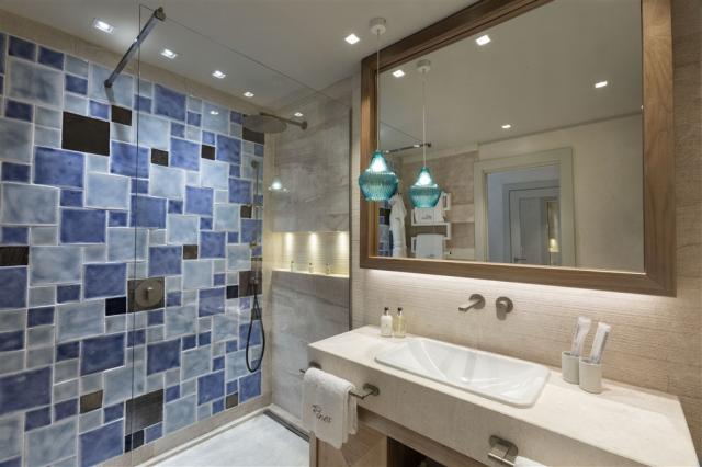 SARDH_Junior Suite Sea View 4.jpg
