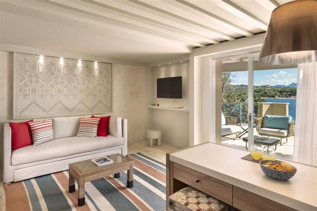 SARDH_Suite Sea View 1.jpg