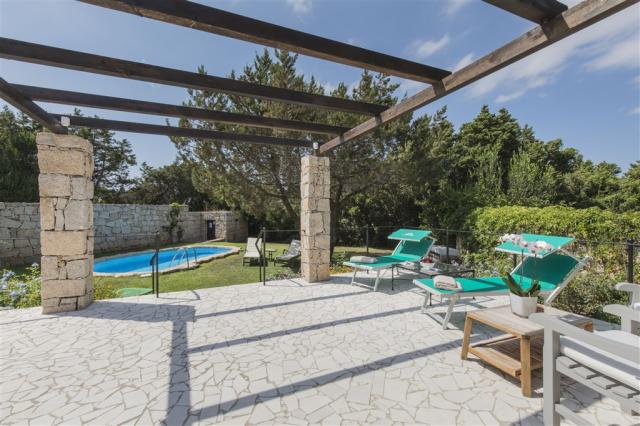 GRAND_RELAIS_DEI_NURAGHI_camera 208 9.jpg
