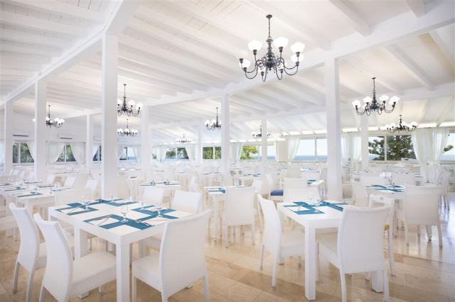 ADR_quattro_lune_restaurant_01.jpg