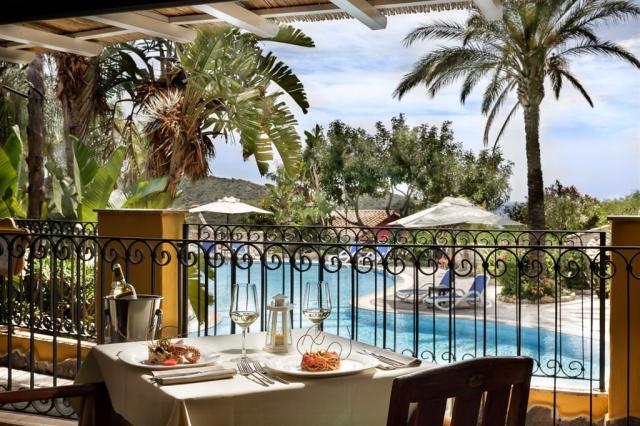 CRUCCURIS_RESORT_Ristorante_1.jpg