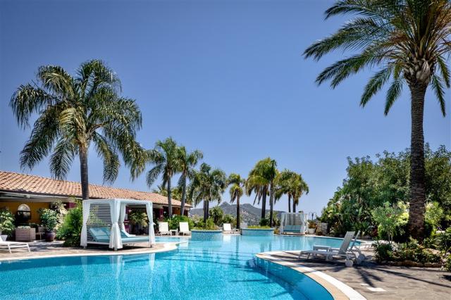 Baia delle Palme pool.9.jpg