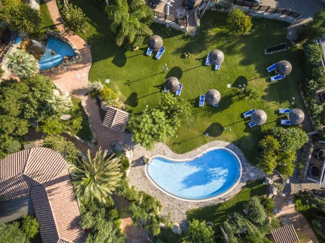 CRUCCURIS_RESORT_Panorama2.jpg