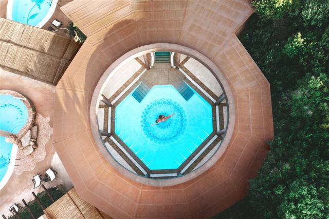 43_Marinedda_spa_piscina_zenitale_mod_RGB_TEA.jpg
