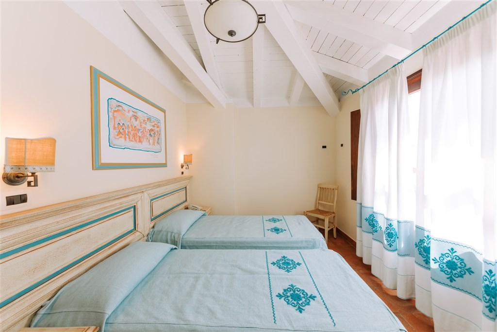 Triple room.jpg
