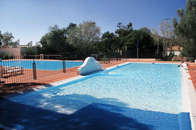 ARBATAX_PARK_piscina_mini_club.jpg