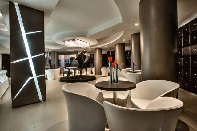 GRAND HOTEL MA&MA_ LOUNGE .jpg